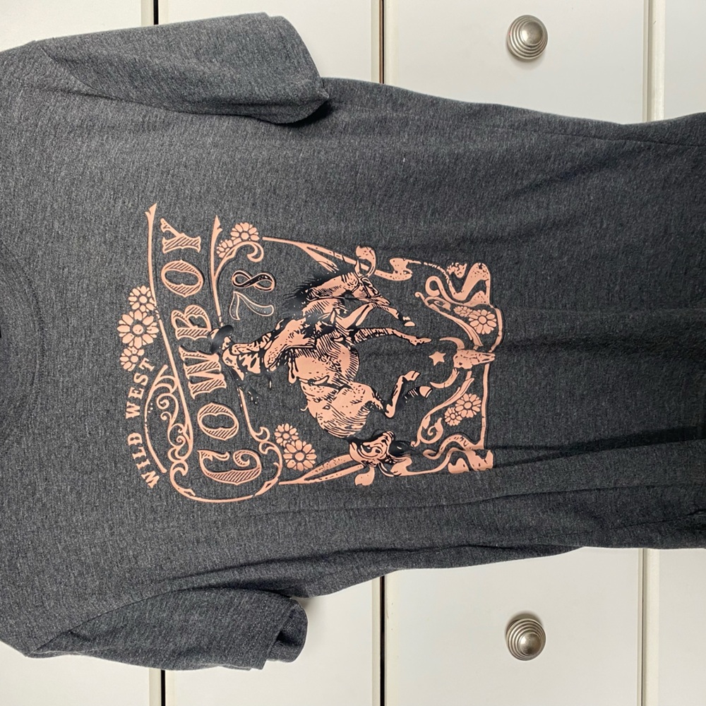 Gray Cowboy Graphic T-Shirt